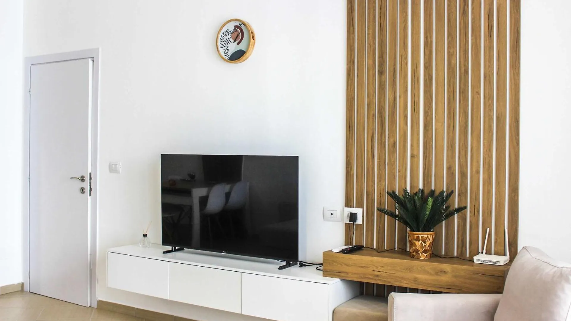 Spacious Living 828 Golem  Albania