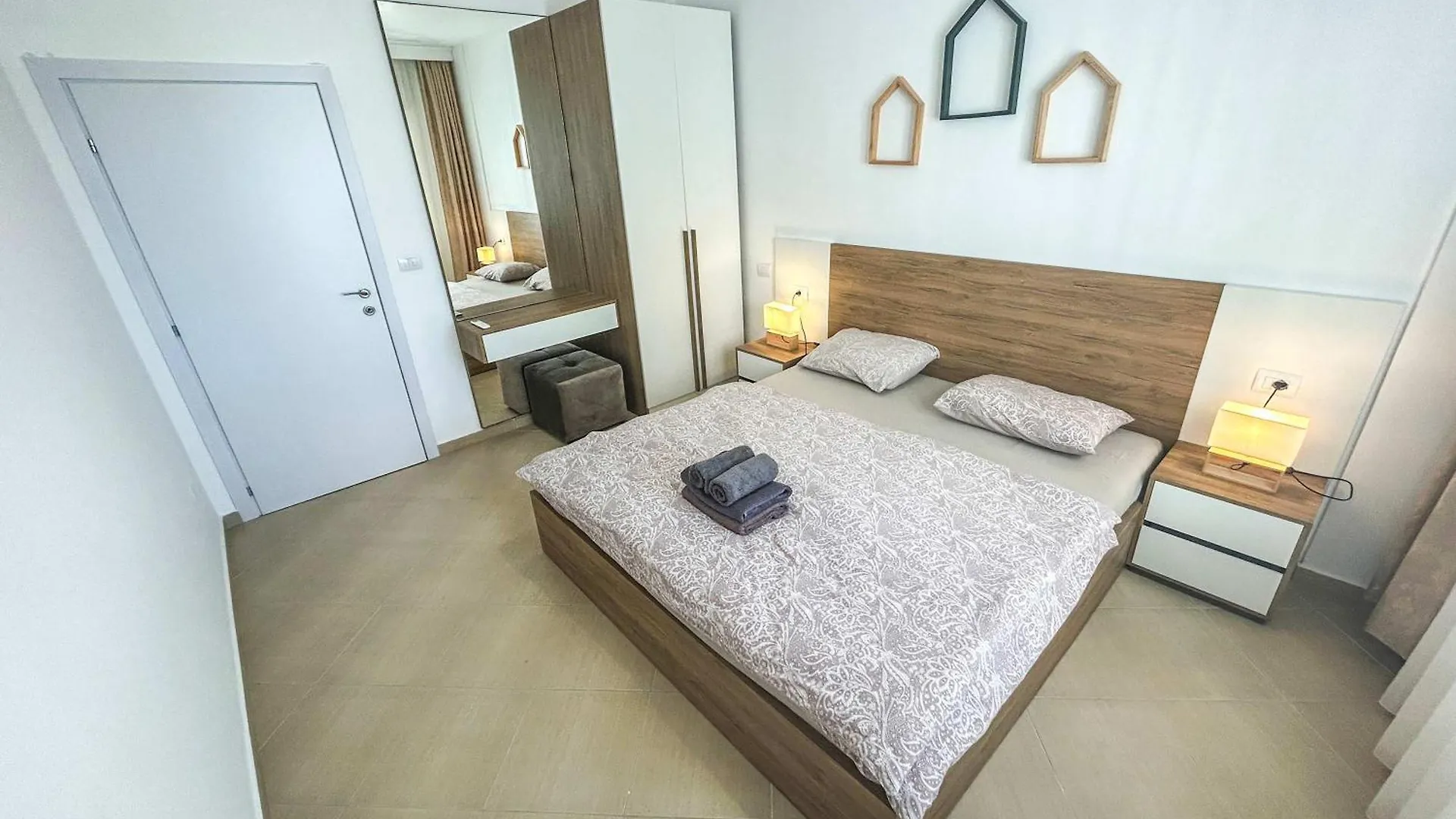 Spacious Living 828 Golem  0*, Golem (Tirana) Albania