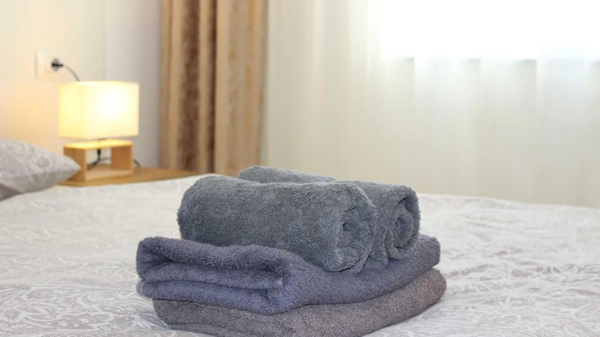 Locanda Spacious Living 828 Golem