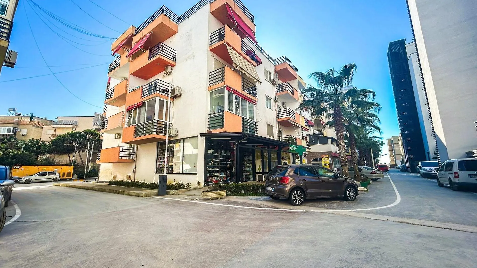 Spacious Living 828 Golem  Locanda Golem (Tirana)